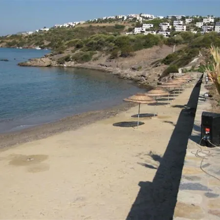 2 Bed, 2 Bath On Private Site Within 300 Metres Of The Beach Bogazici